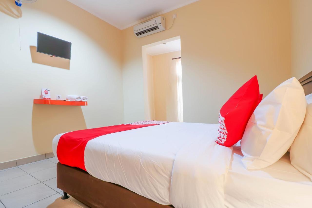 Super Oyo 2280 Wisma Guntur II Denpasar  Luaran gambar